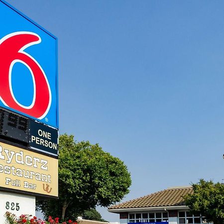 Motel 6 Oakdale, Ca Eksteriør billede
