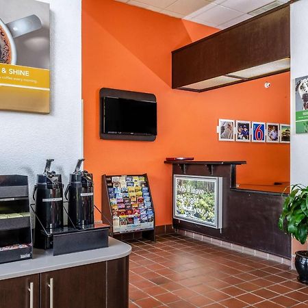 Motel 6 Oakdale, Ca Eksteriør billede