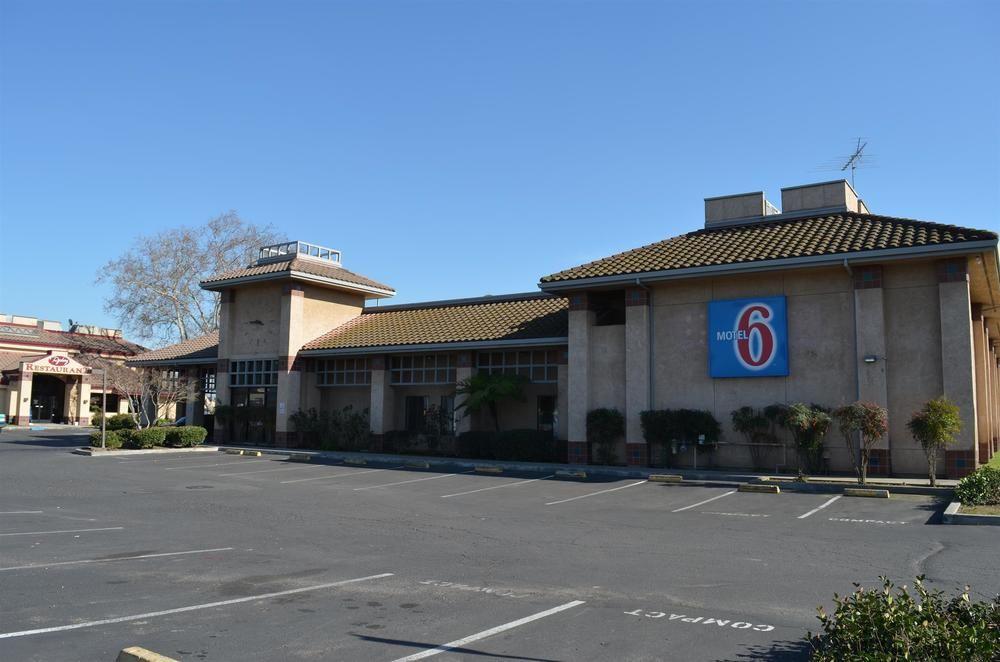 Motel 6 Oakdale, Ca Eksteriør billede