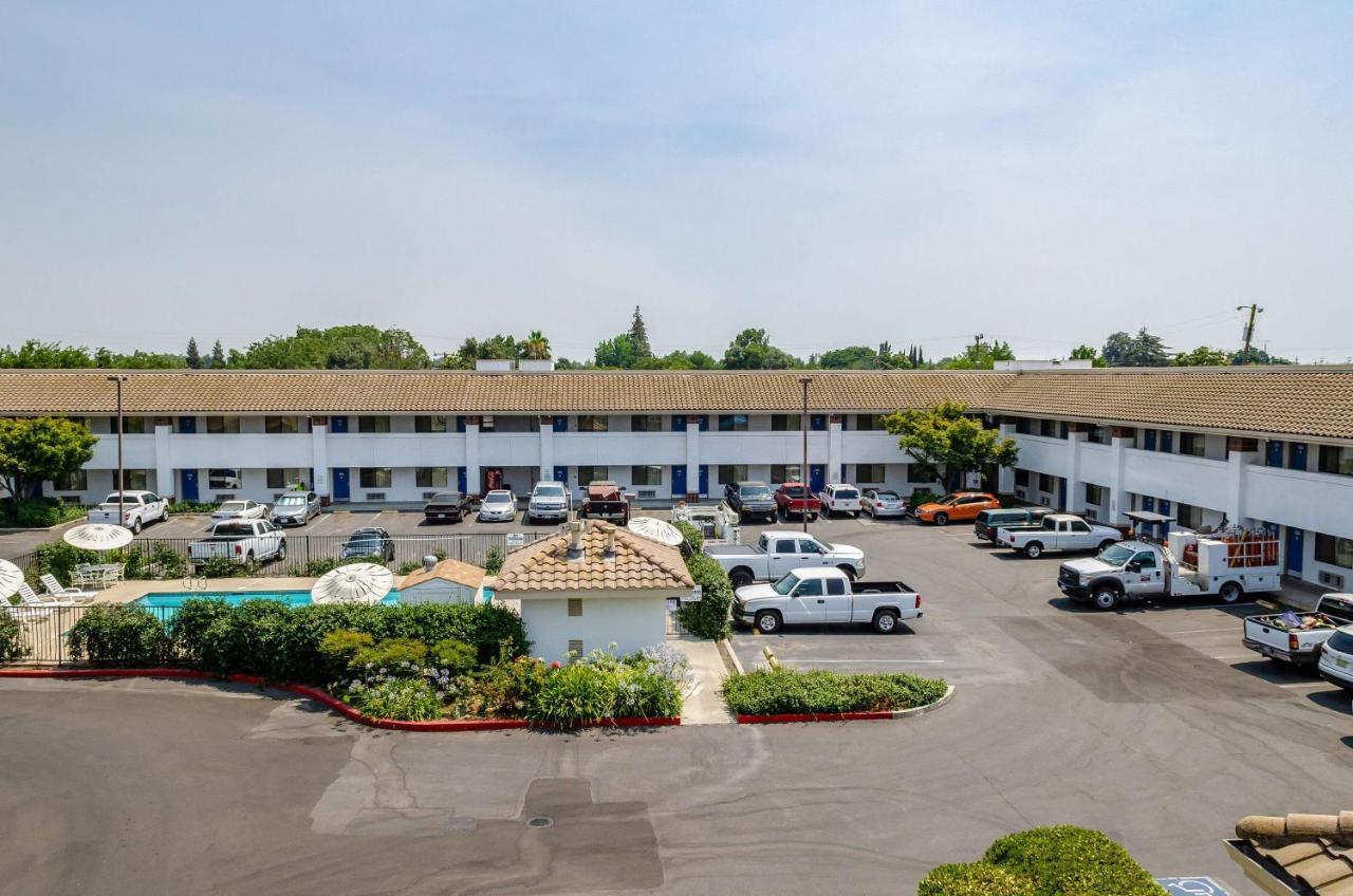 Motel 6 Oakdale, Ca Eksteriør billede