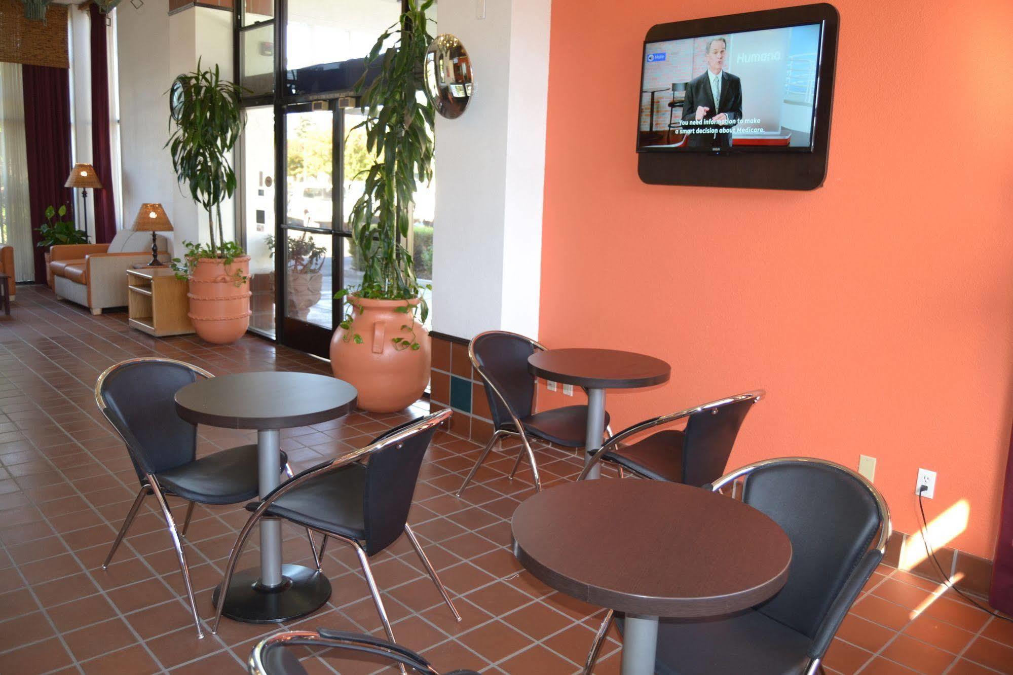 Motel 6 Oakdale, Ca Eksteriør billede