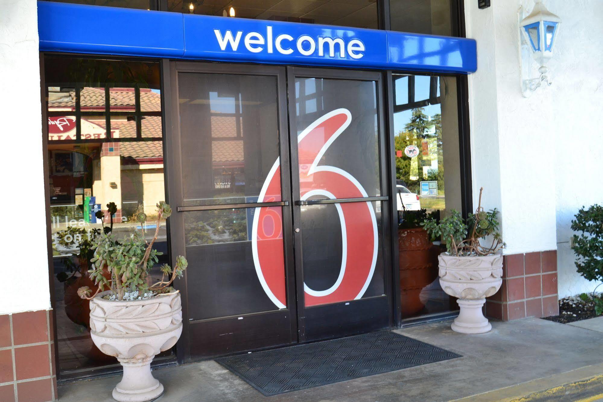 Motel 6 Oakdale, Ca Eksteriør billede