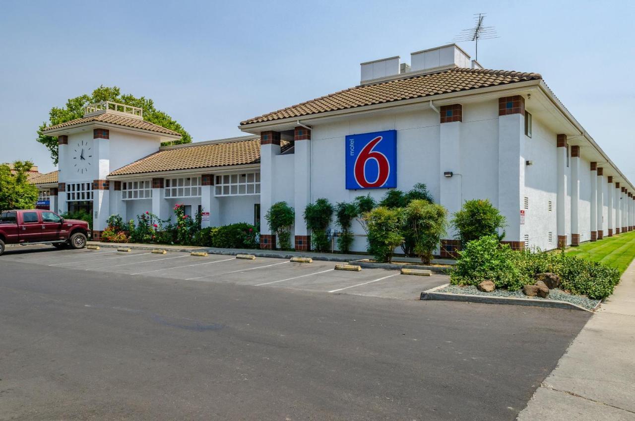 Motel 6 Oakdale, Ca Eksteriør billede